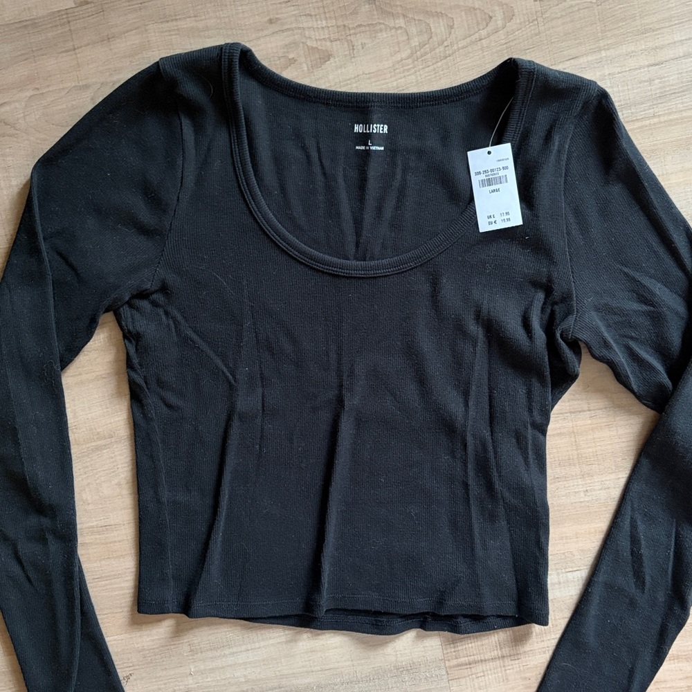 NWT Hollister Long Sleeve Scoop Neck Fitted Casual Ribbed Comfy - Picture 4 of 4